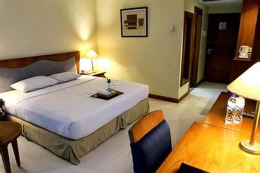 Makassar Golden Hotel Dış mekan fotoğraf