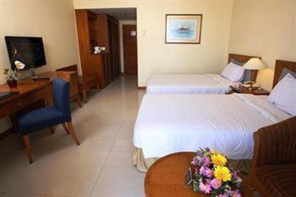 Makassar Golden Hotel Dış mekan fotoğraf