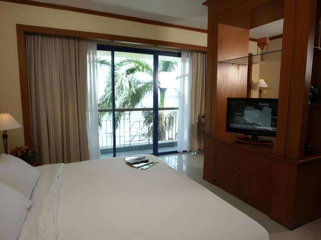 Makassar Golden Hotel Dış mekan fotoğraf