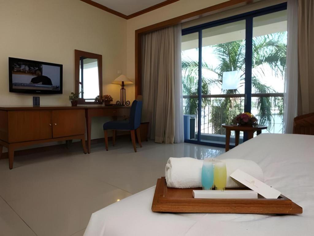 Makassar Golden Hotel Dış mekan fotoğraf